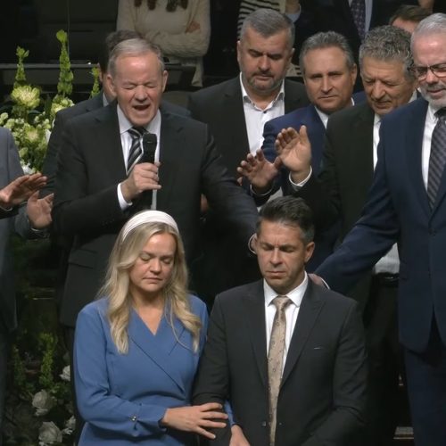 Predarea ștafetei pastorale la Biserica Philadelphia Portland